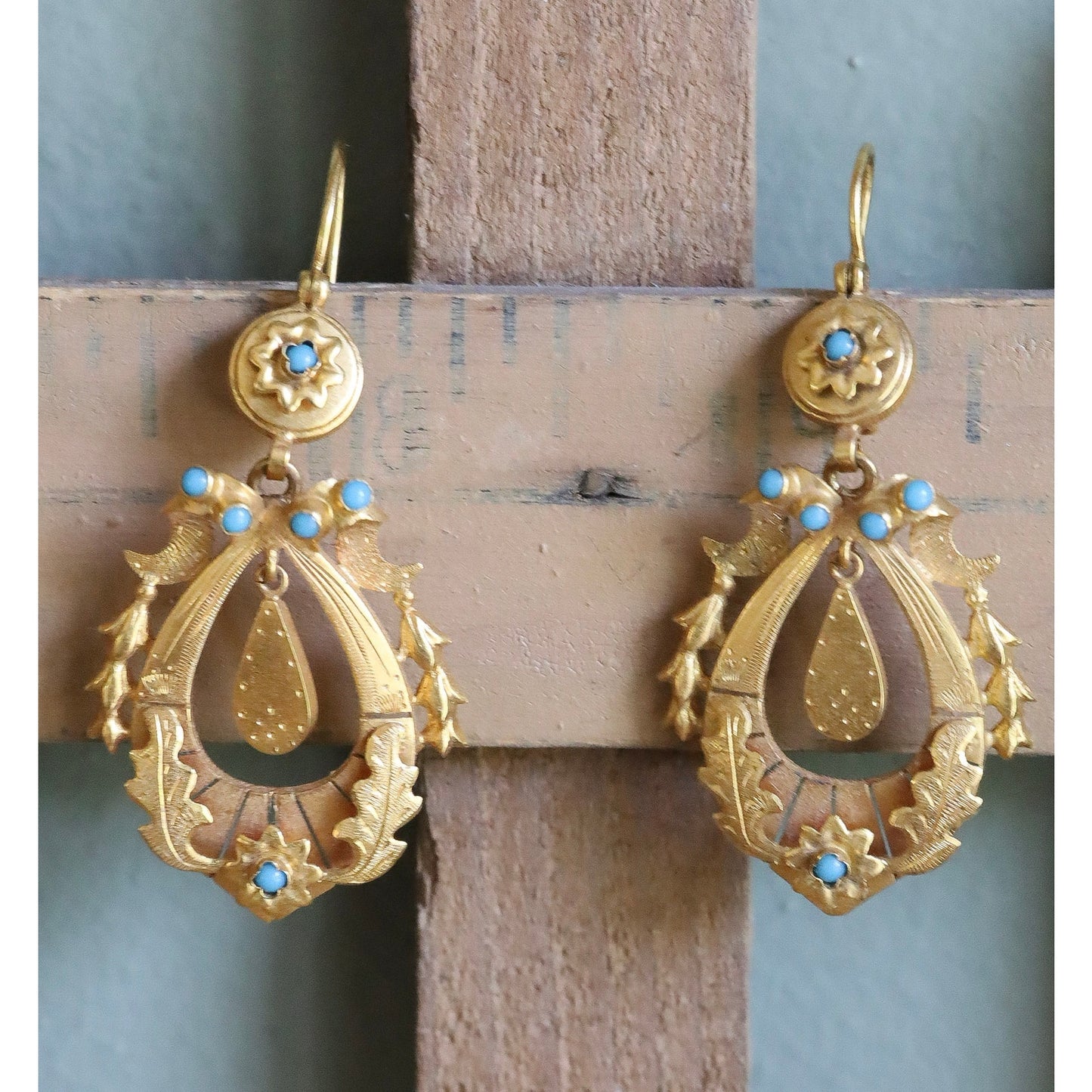 Antique Victorian 14K Yellow Gold Turquoise Set Dangle Earrings
