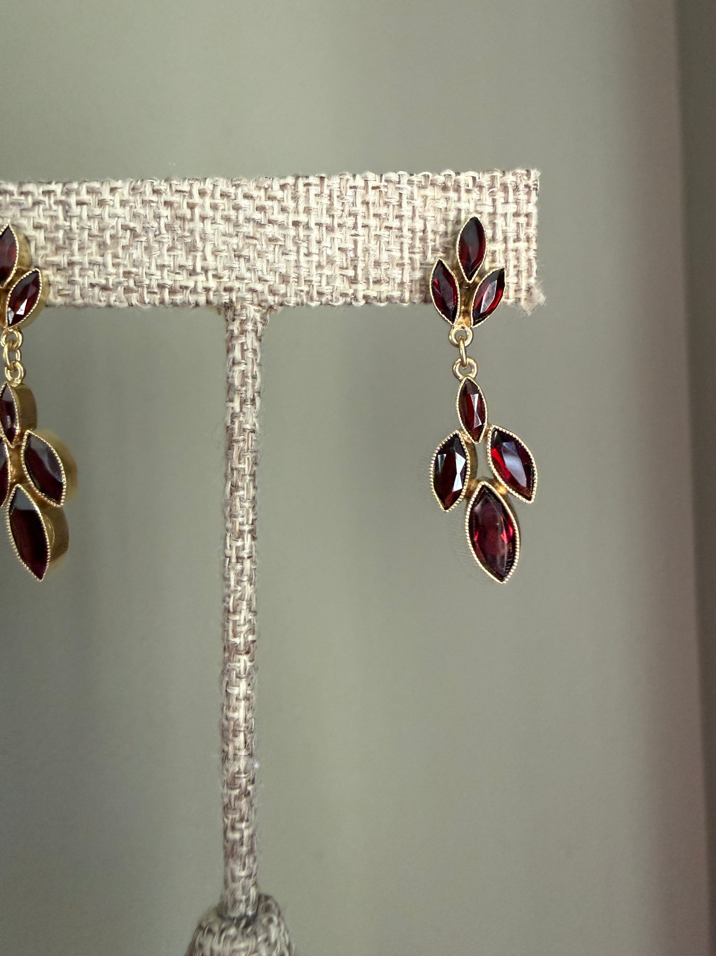 A Vintage Pair of 14K Yellow Gold Marquis Cut Garnet Dangle Earrings