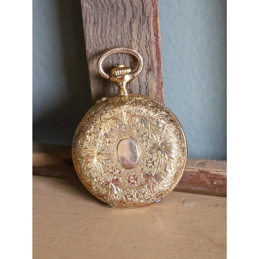 Gorgeous Antique 18K Solid Gold Case Working Closed Face Pocket Watch