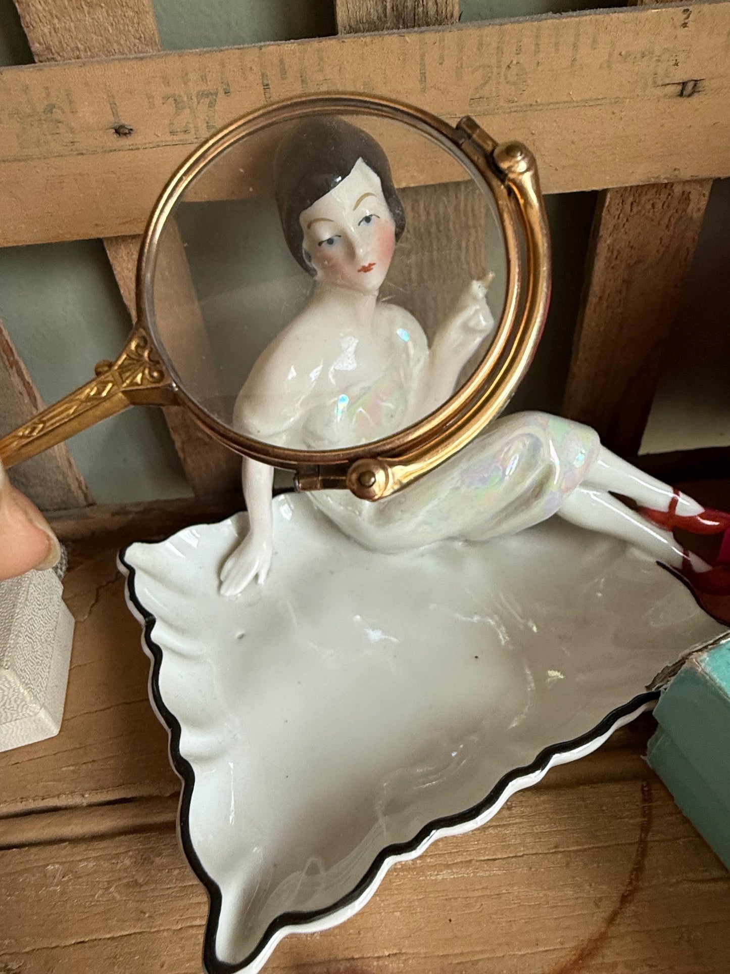 Antique Gold Filled Magnifying Eye Glass Collaspable Pendant