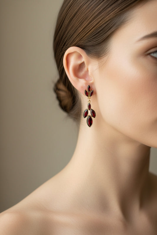 A Vintage Pair of 14K Yellow Gold Marquis Cut Garnet Dangle Earrings