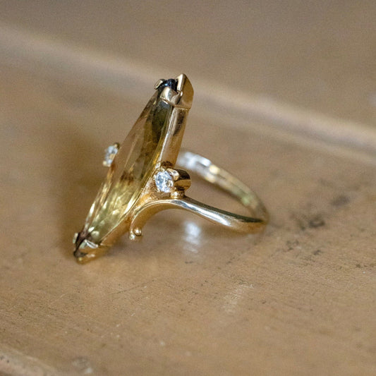 1960-1970 10K Yellow Gold Dramatic Marquis Cut Smoky Quartz Ring