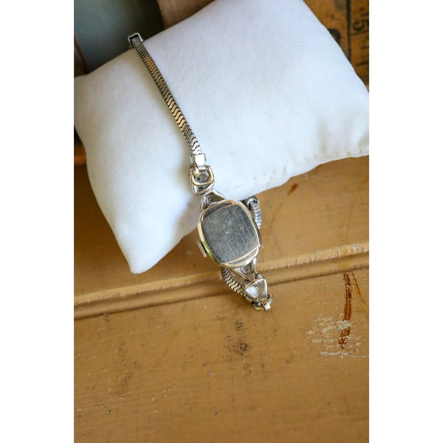 Vintage 14K White Gold Wittnauer Ladies Diamond Wrist Watch