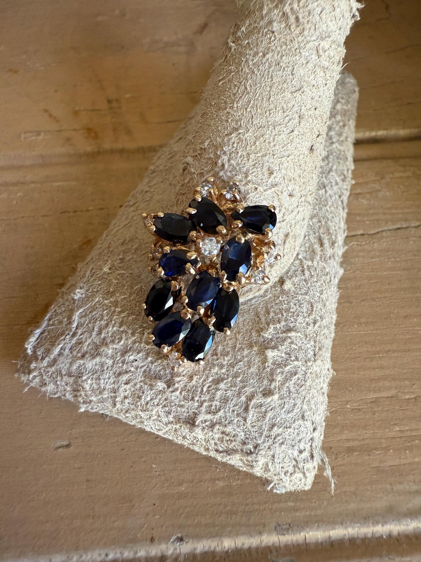 14K Yellow Gold Oval Sapphire and Diamond Vintage Pendant