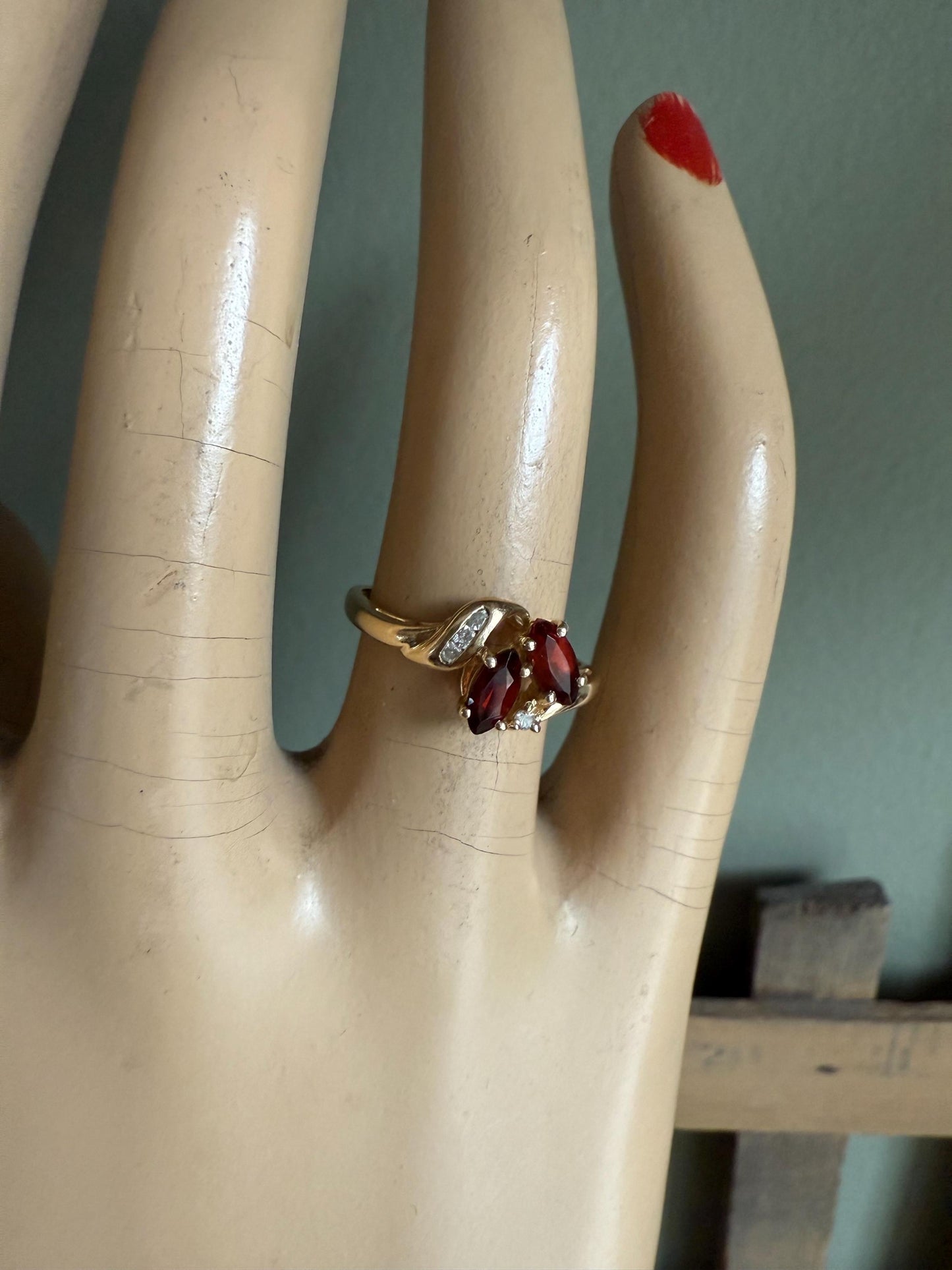 Vintage 14K Yellow Gold Marquis Cut Garnets and Diamomd Ring