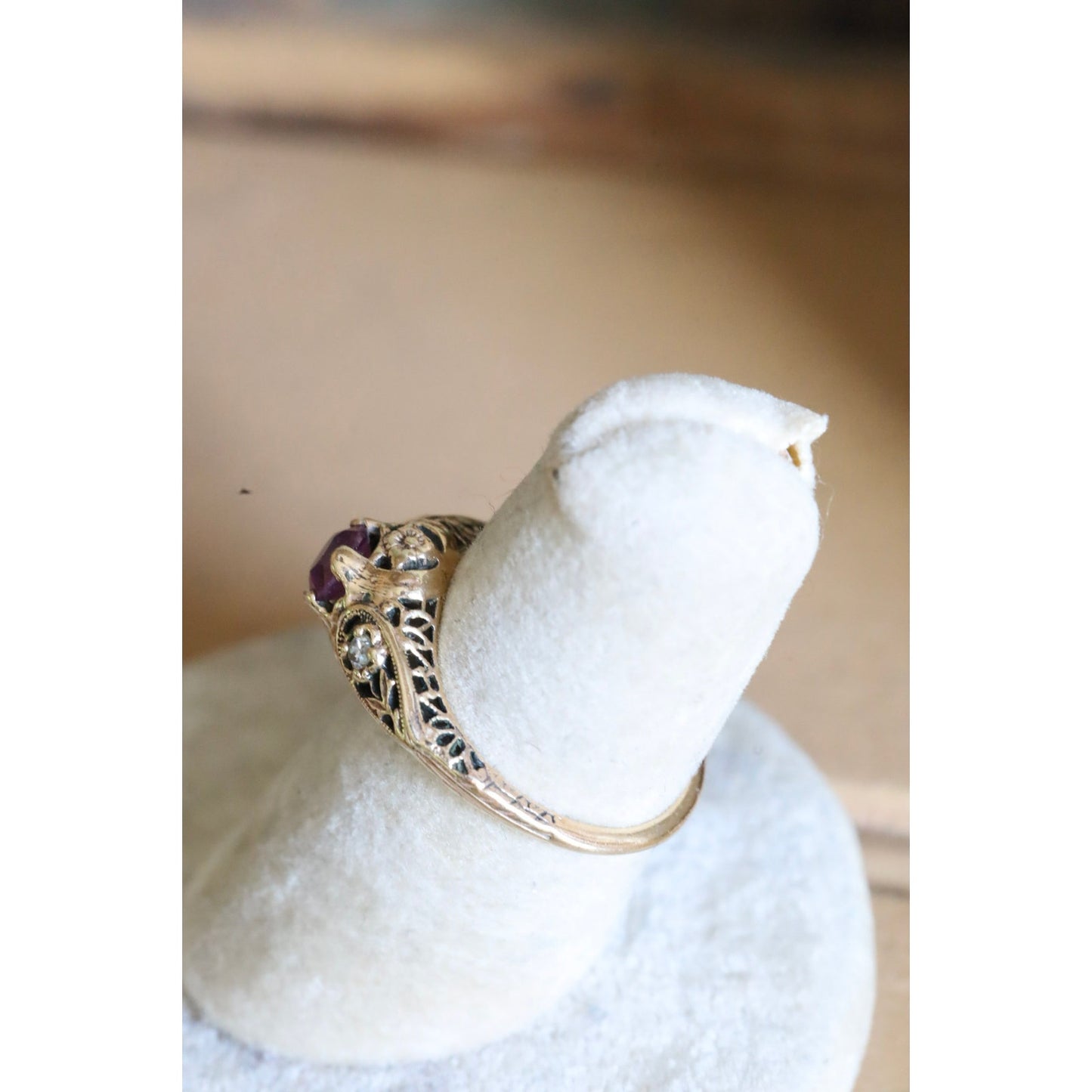 Vintage Art Deco Style 14K Yellow Gold Amethyst and Diamond Ring