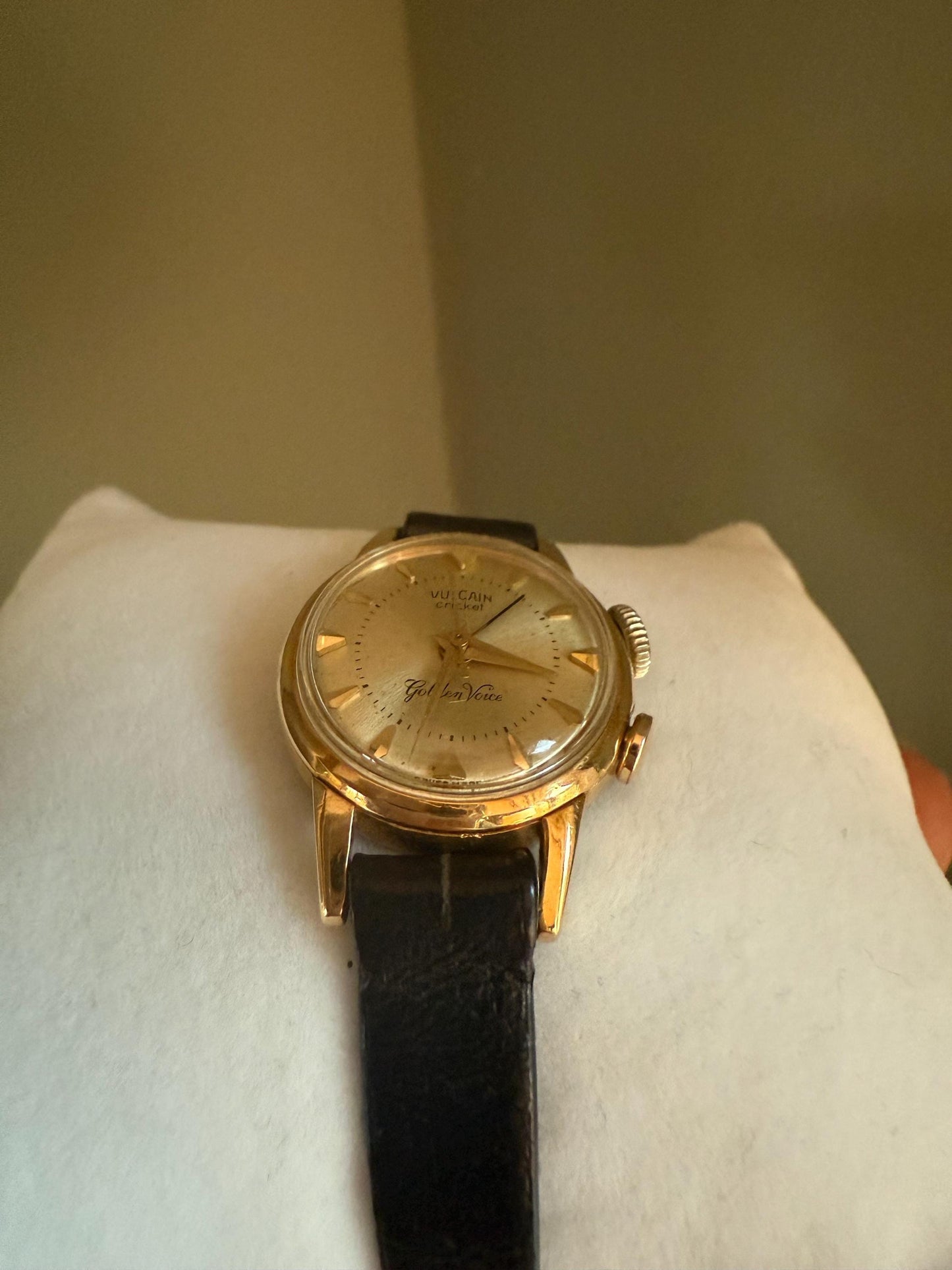 1960's Vintage Ladies Vulcan Cricket Golden Voice Wrist Watch Working