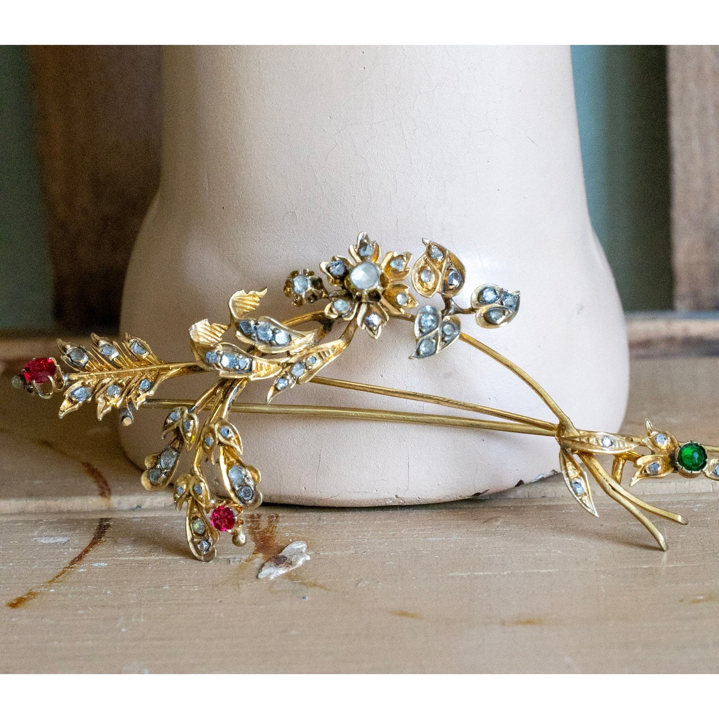 Antique 8-9K Yellow Gold Large Arrow and Floral Diamond Set Brooch