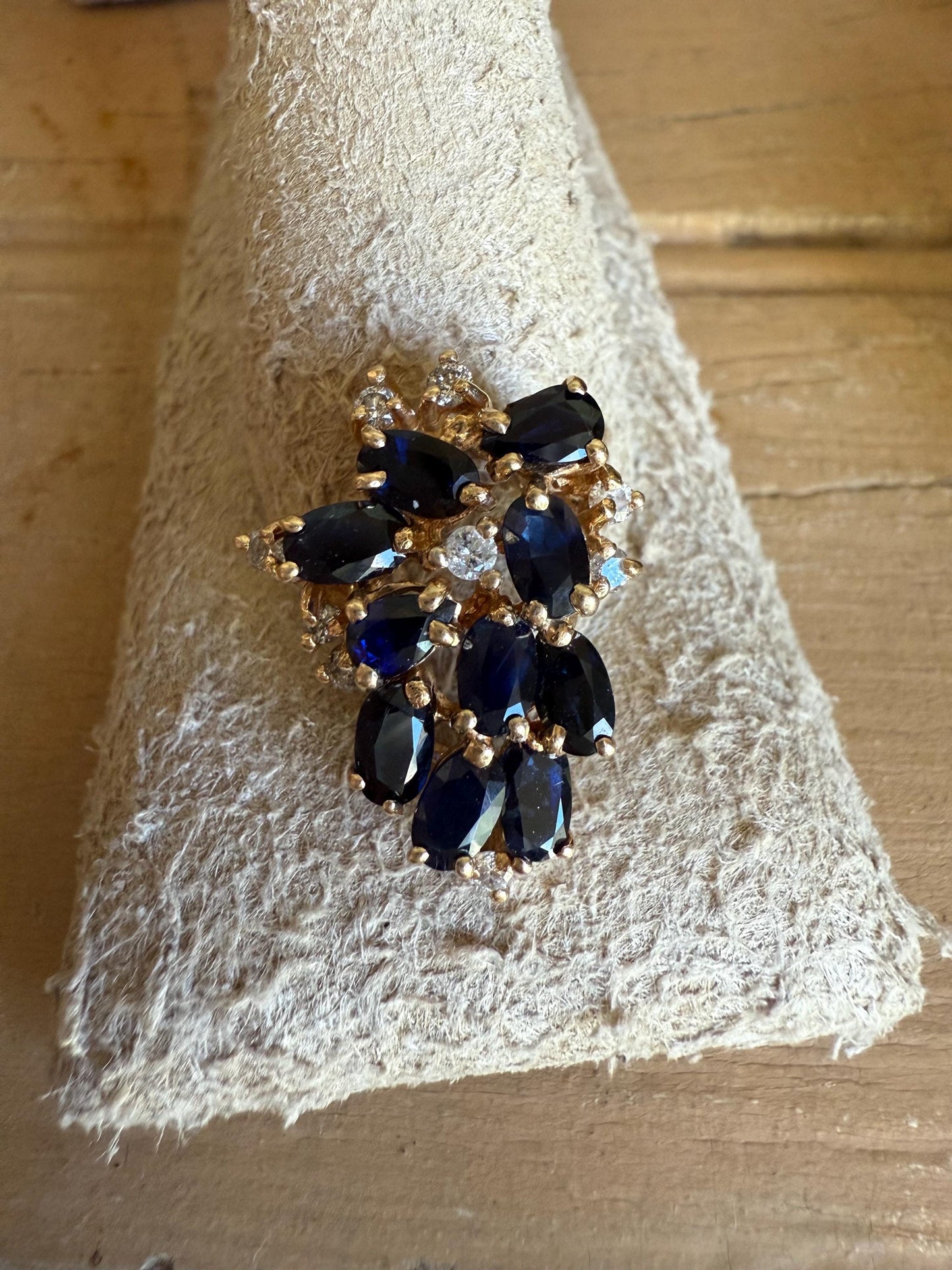 14K Yellow Gold Oval Sapphire and Diamond Vintage Pendant