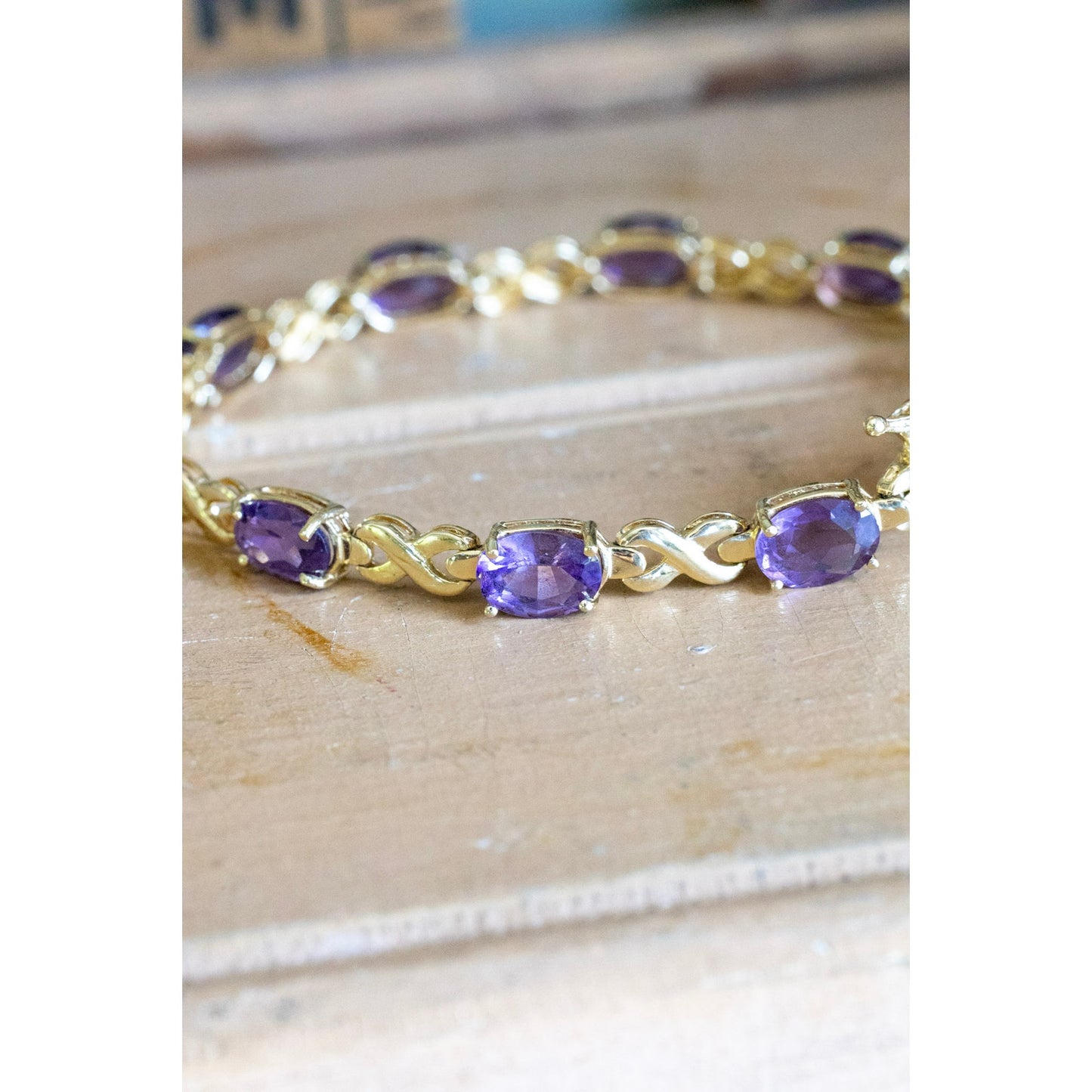 Vintage Solid 14K Yellow Gold Oval Cut Amethyst Gemstone Line Bracelet 11CTS