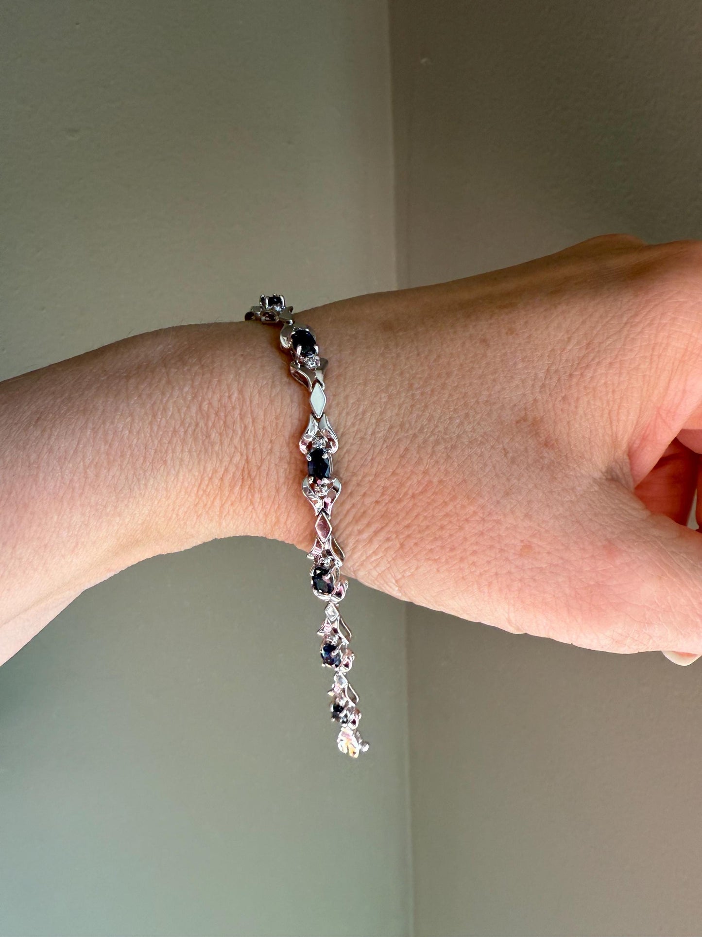 10K White Gold Oval Cut Natural Top Sapphire Bracelet