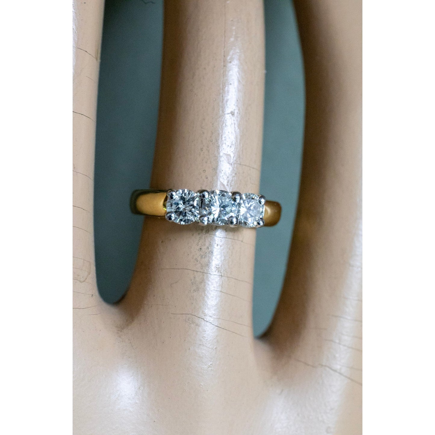 18K Yellow and White Gold Natural Diamond Ring