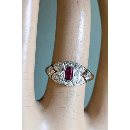 Antique 18K Gold Old Mine Old European Cut Diamonds and Ruby Ring