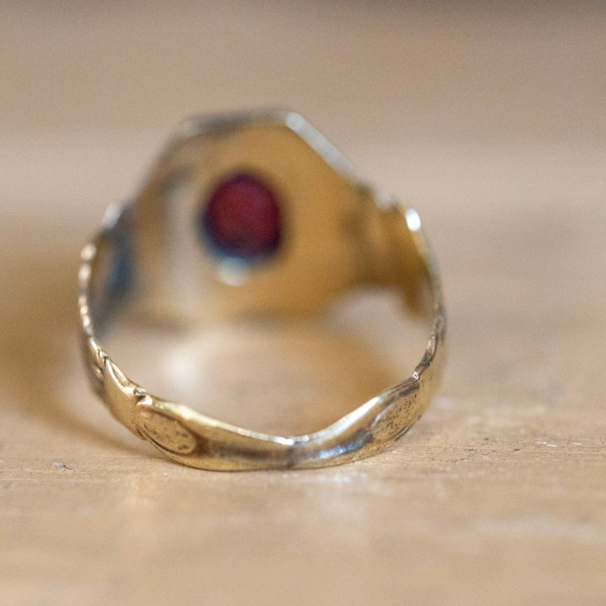 Antique 10K Yellow Gold Oval Cut Garnet Ring