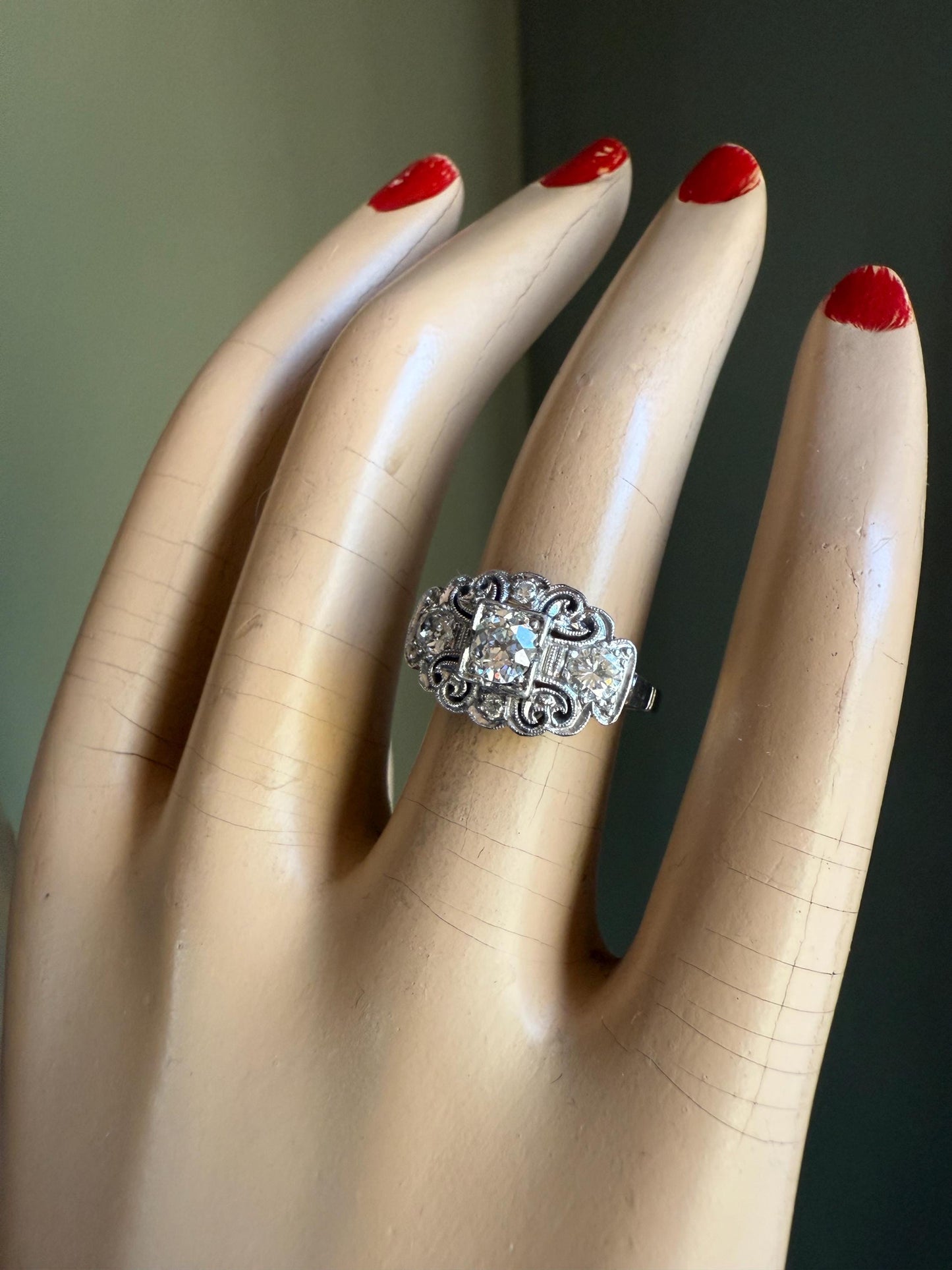 Art Deco 1940's Platinum Diamond Ring Center Diamond Approx. 1 CTW