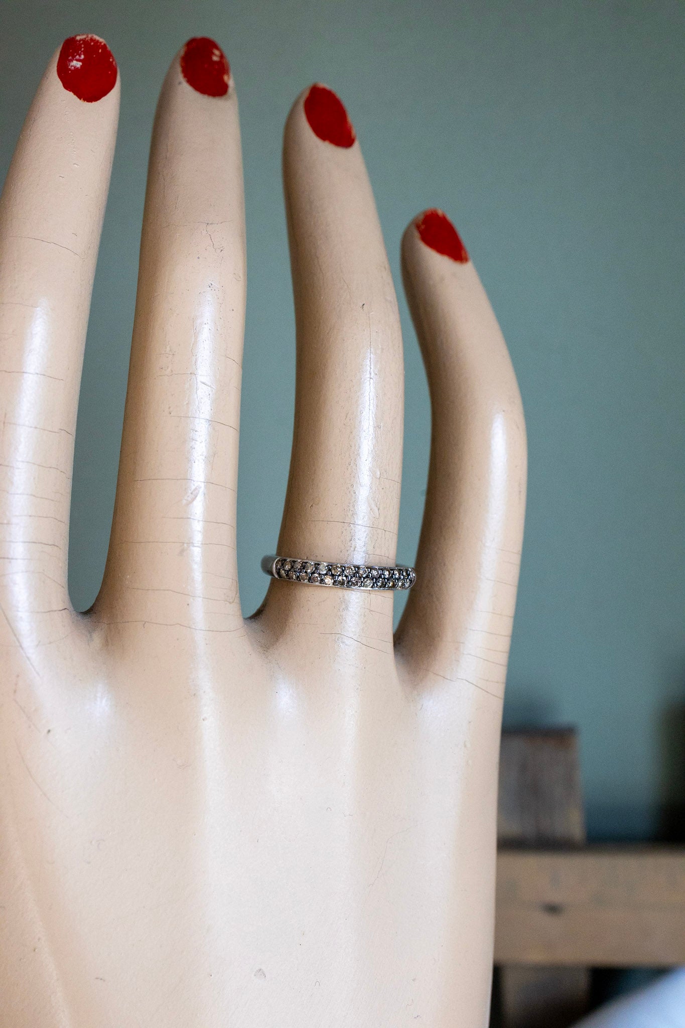 A Vintage 14K White Gold Band Set with Chocolate Natural Diamonds