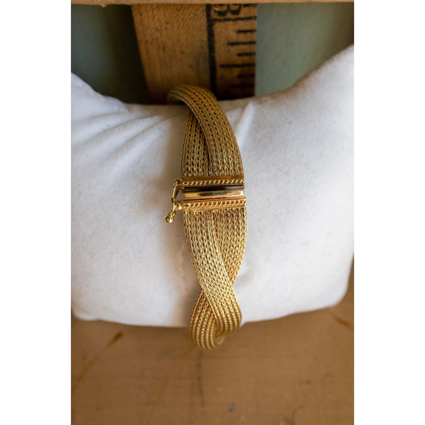 A Vintage 14K Yellow Gold Italian Woven Bracelet