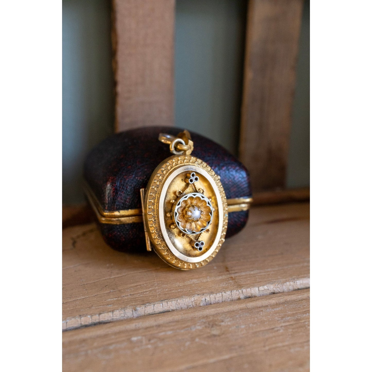 A Dramatic Entruscan Style c1880's Victorian Gold Filed Locket