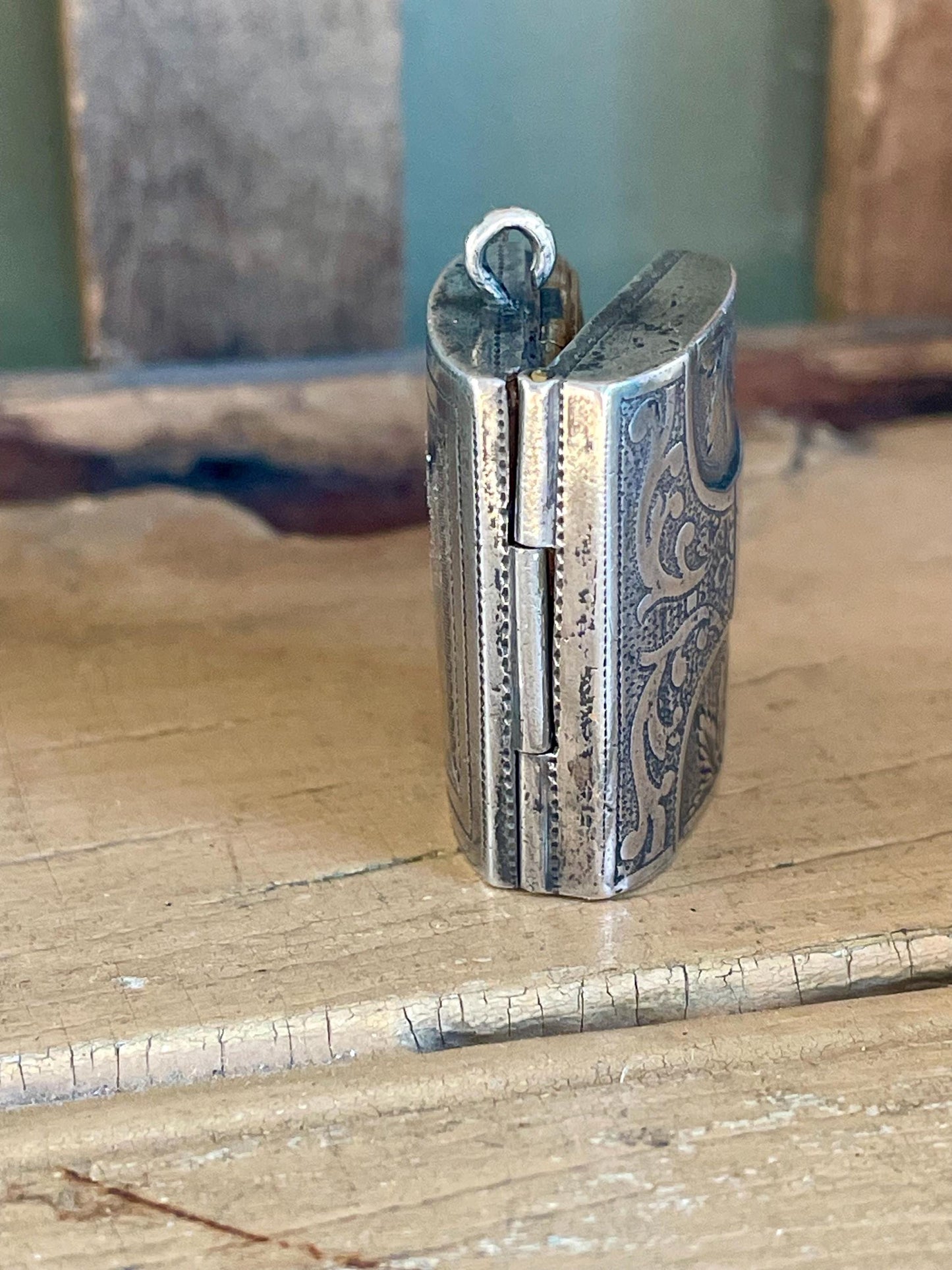 c1810 Georgian Silver Vinaigrette by John Thornton Birmingham Gilt Interior