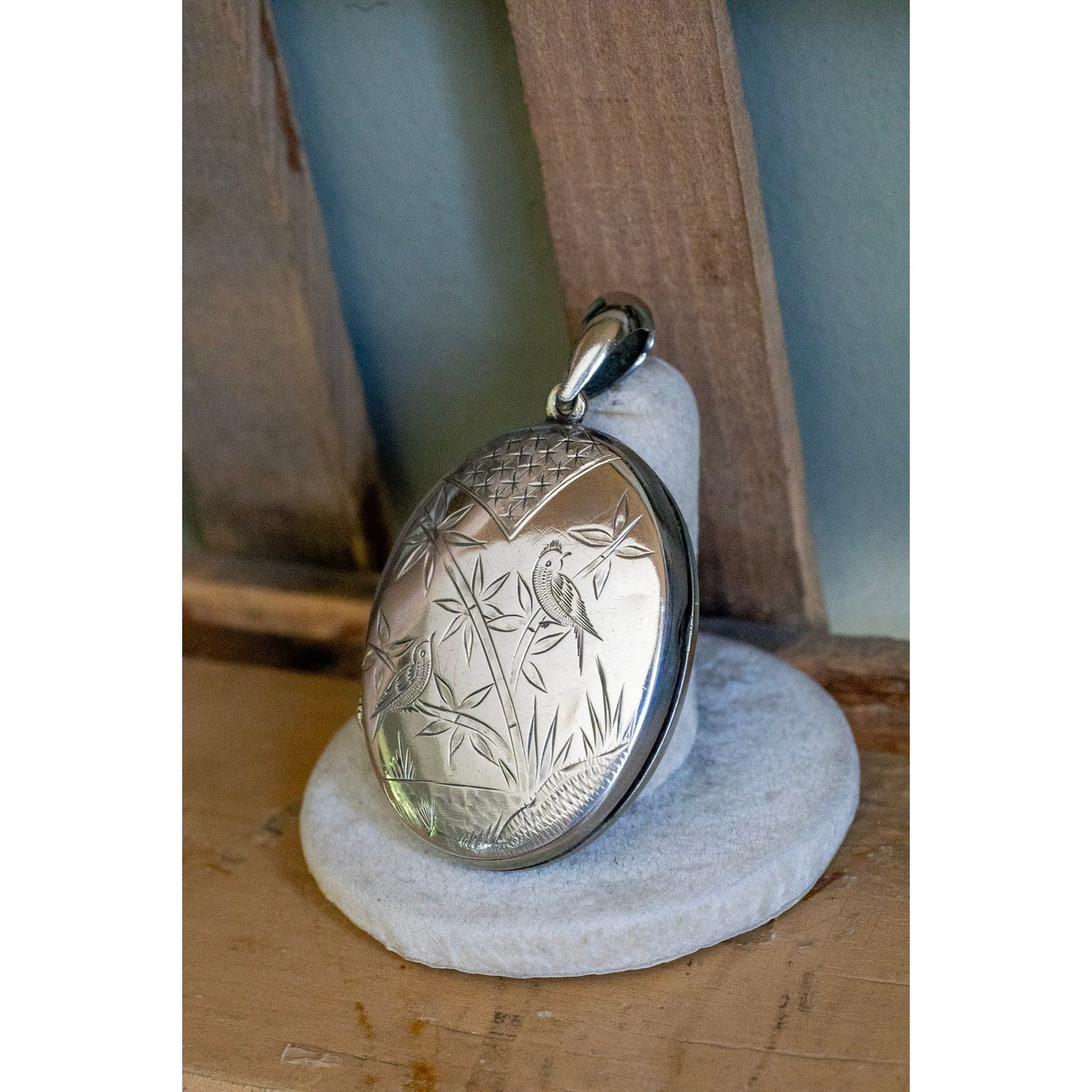 Antique Victorian Sterling Silver Aesthetic Period c1880 Large Locket