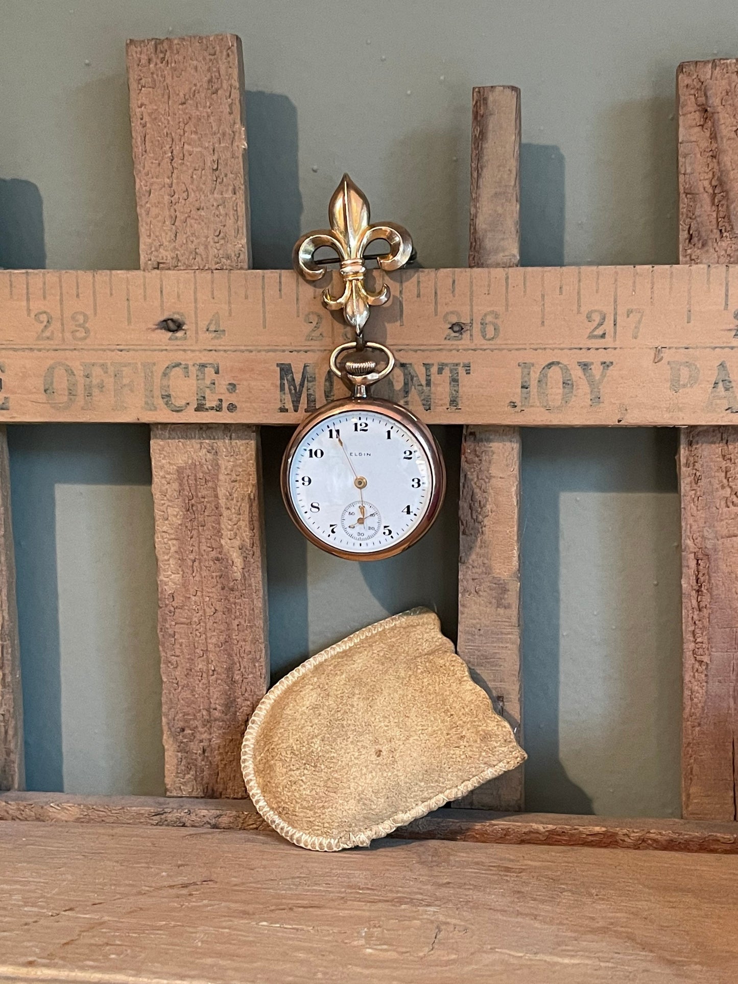Early 1900's Elgin Open Face Pocket Watch with Brooch and Original Storage Pouch