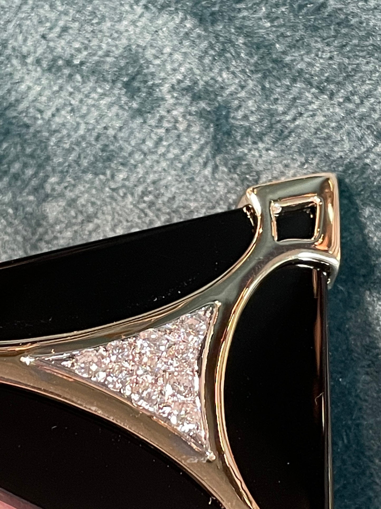 Fine 1980's 14K Gold Brooch with Onyx and Pave Set Diamonds