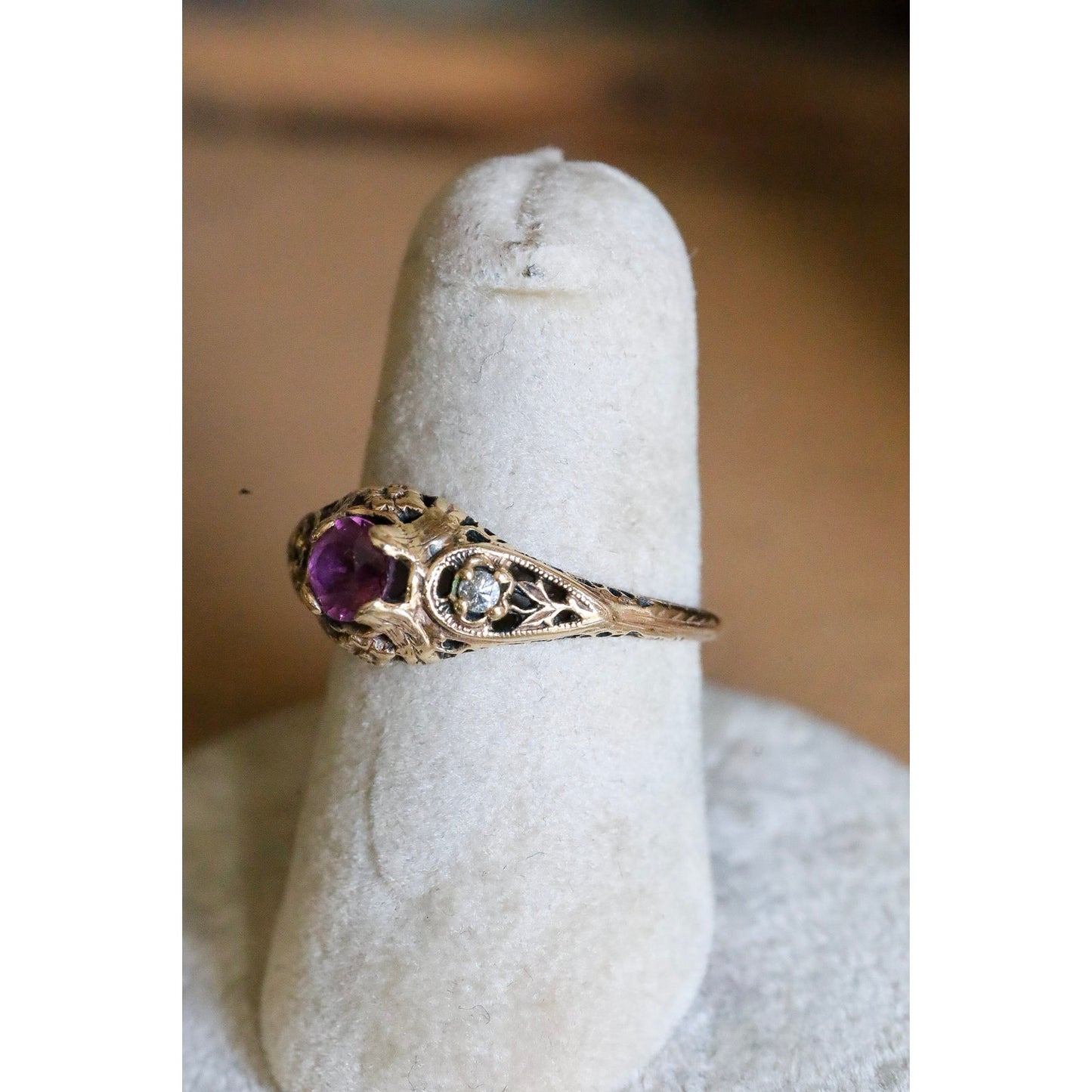 Vintage Art Deco Style 14K Yellow Gold Amethyst and Diamond Ring