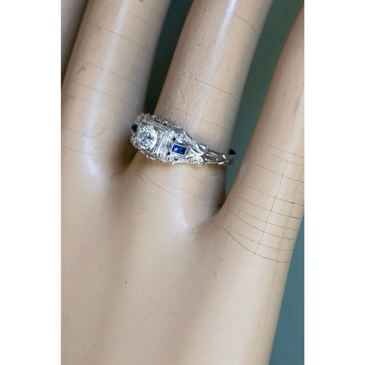 1930-1940 18K White Gold Round Old European Cut Natural Diamond and Synethic Sapphire Authentic Art Deco Ring