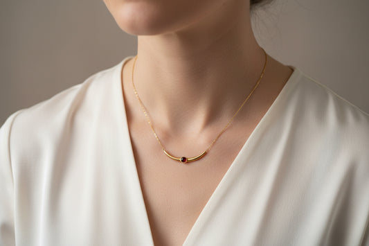 Vintage Italian 14K Yellow Gold Cabochon Natural Ruby Necklace