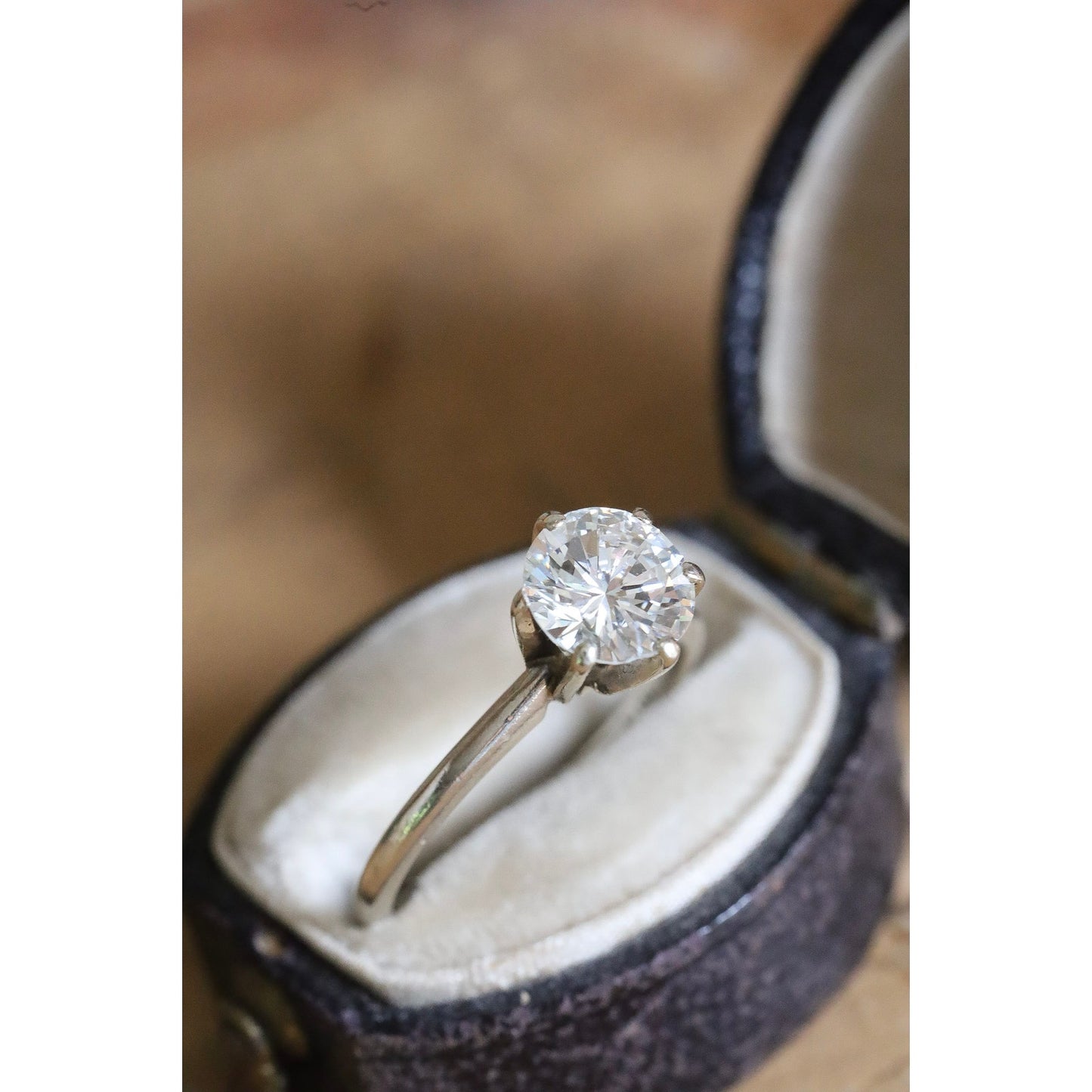 Vintage 1970's Natural Round Brilliant Cut Approx. 1 Ct Set in 14K White Gold Ring