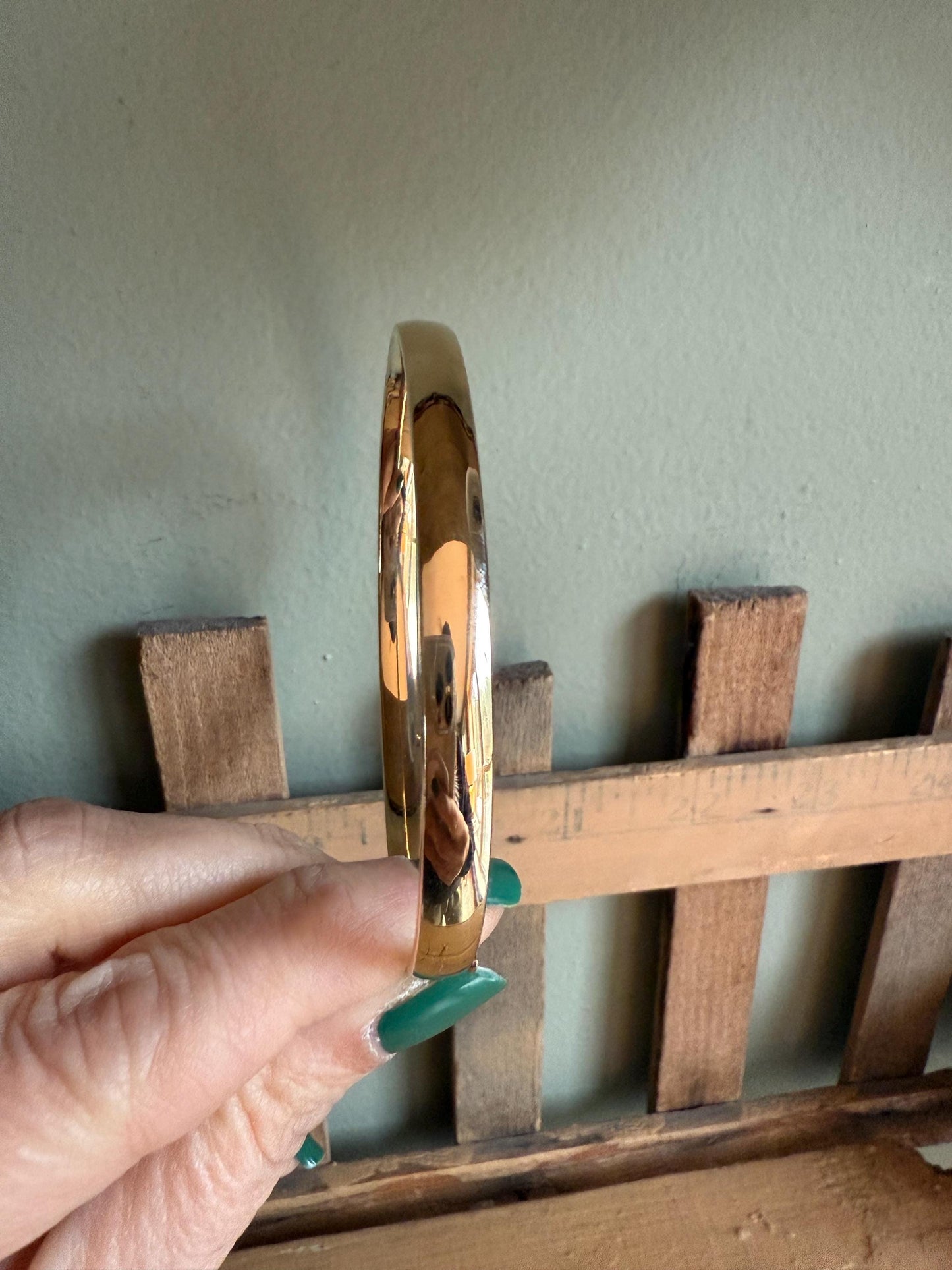 14K Yellow Gold Oval Bracelet by EternaGold Excellent Condition