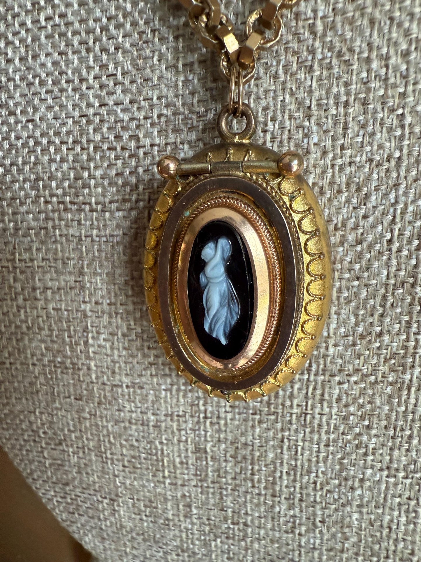 c1880 Antique Victorian Carved Banded Agate Cameo Locket on Chain