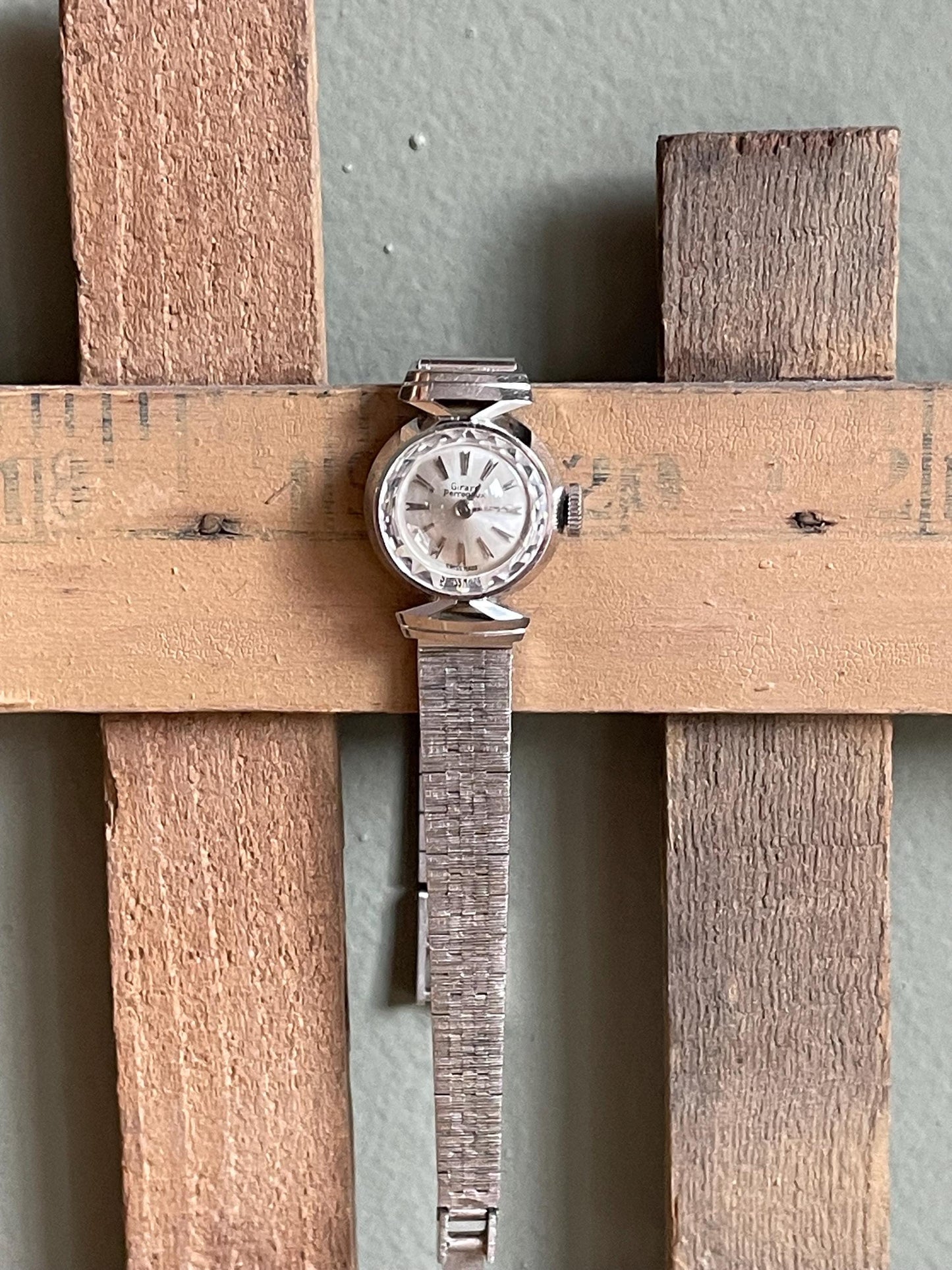 Mid Century 1950's Cocktail 18K White Gold Girard Perregaux Ladies Wrist Watch