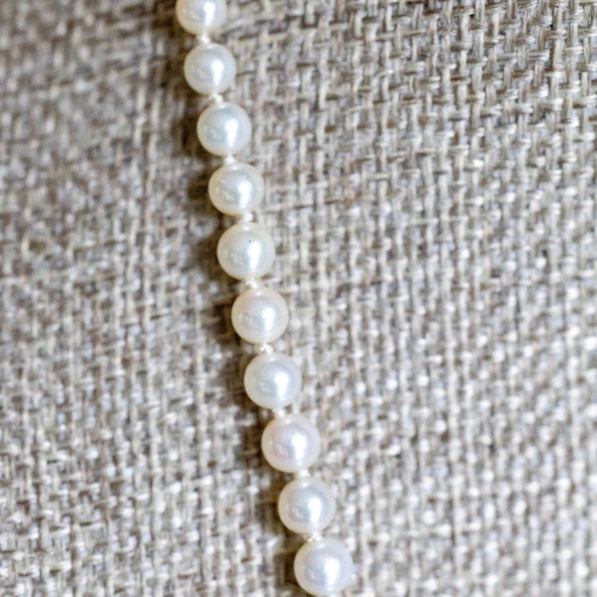 1930-1940 Vintage Graduated Cultured Pearl Necklace 20" Length