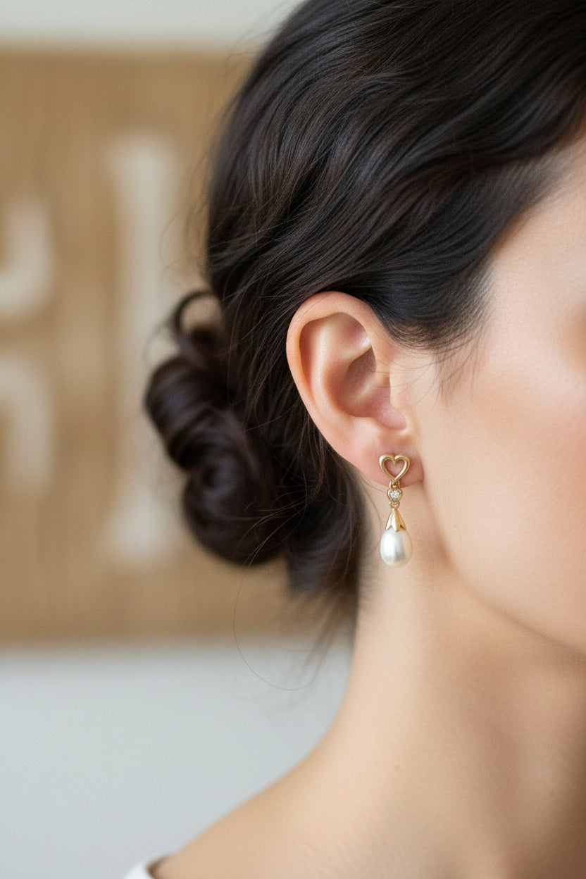 Vintage 14K Yellow Gold Diamond and Pearl Dangle Earrings