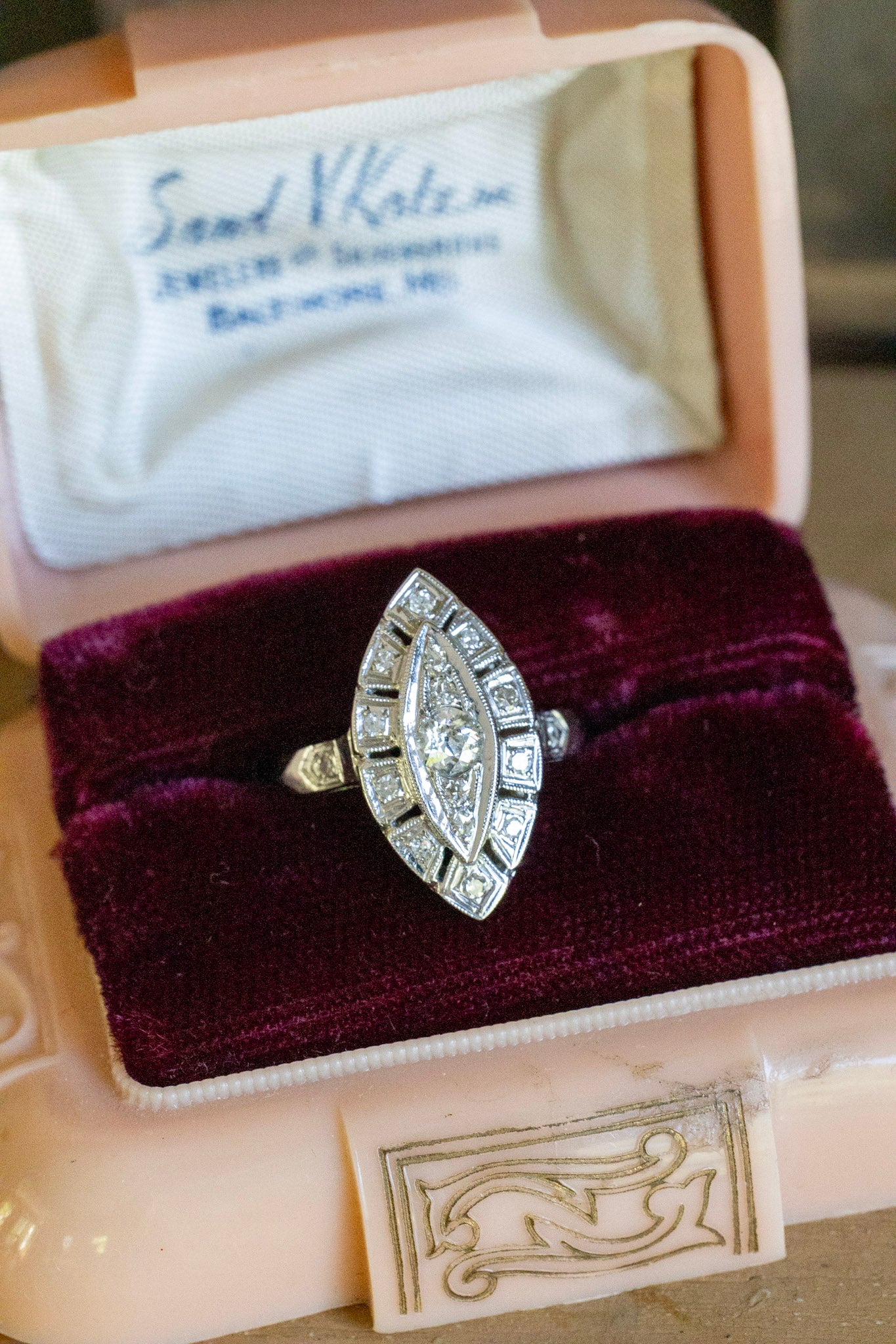 c1945 Vintage 14K White Gold Natural Diamond Ring