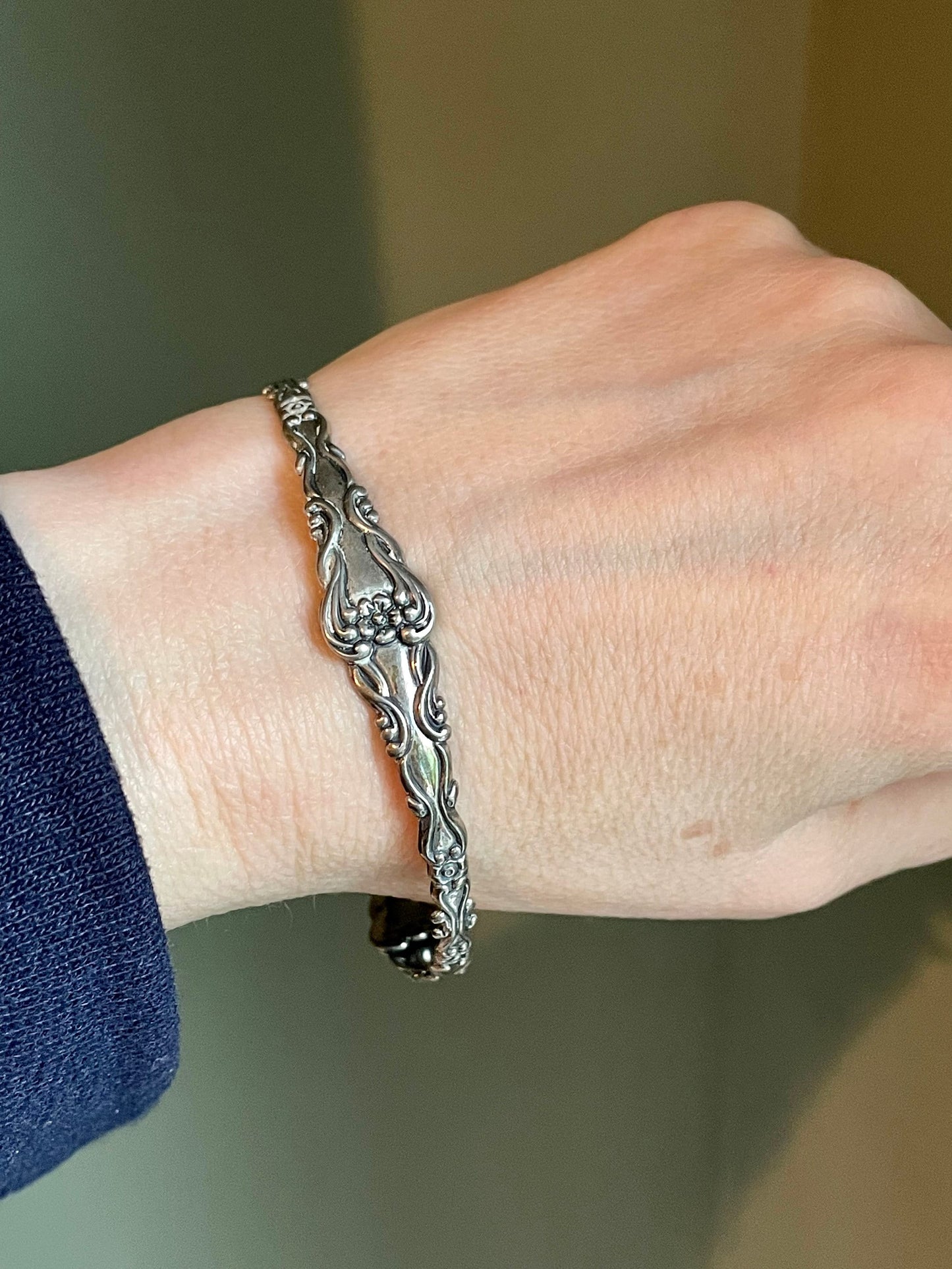 Mid-Century Sterling Silver Beau Flatware Handle Style Bangle