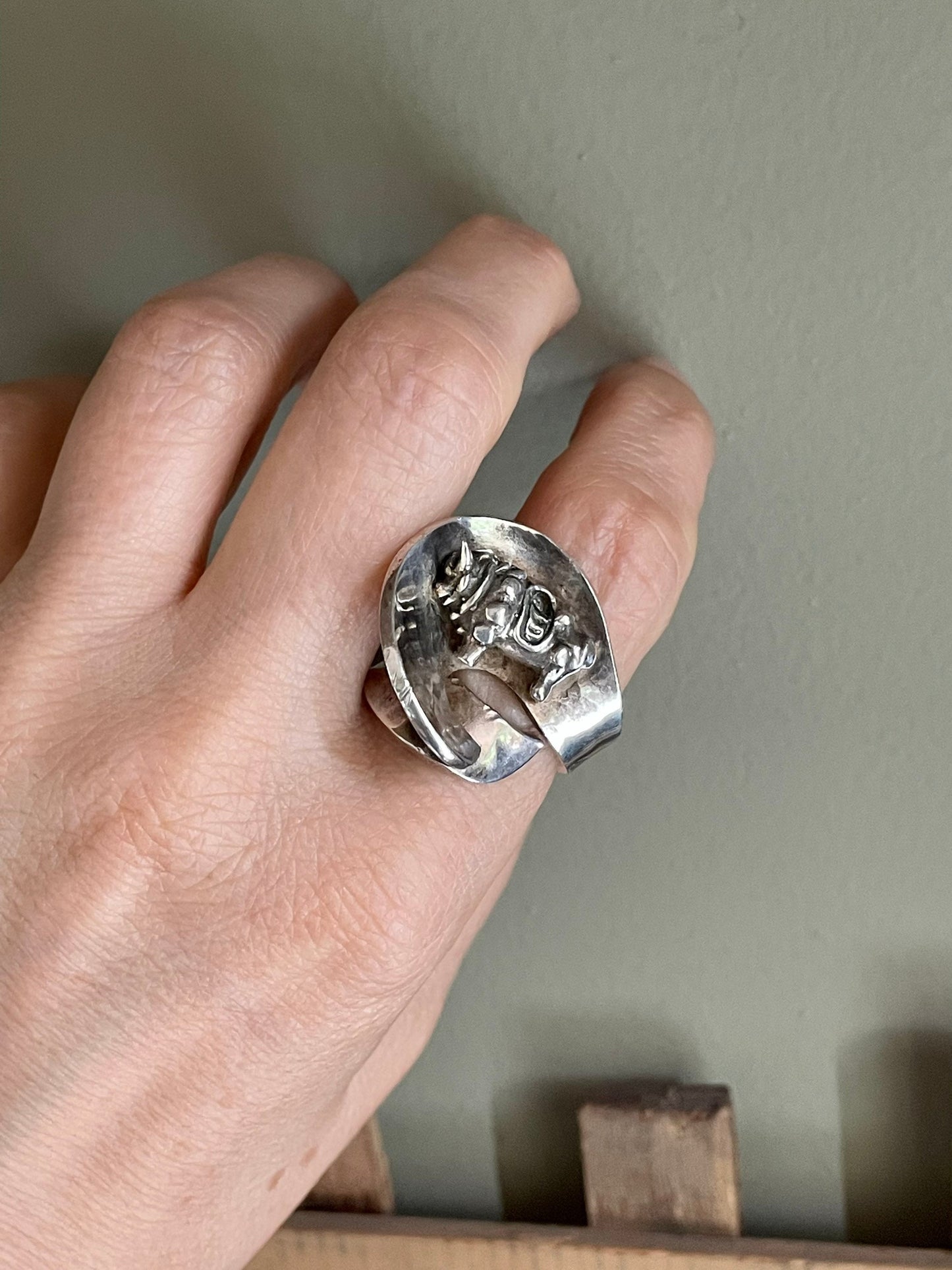 Graziella Laffi Oxen Set in Sterling Silver Ring and Earrings Mid-Century