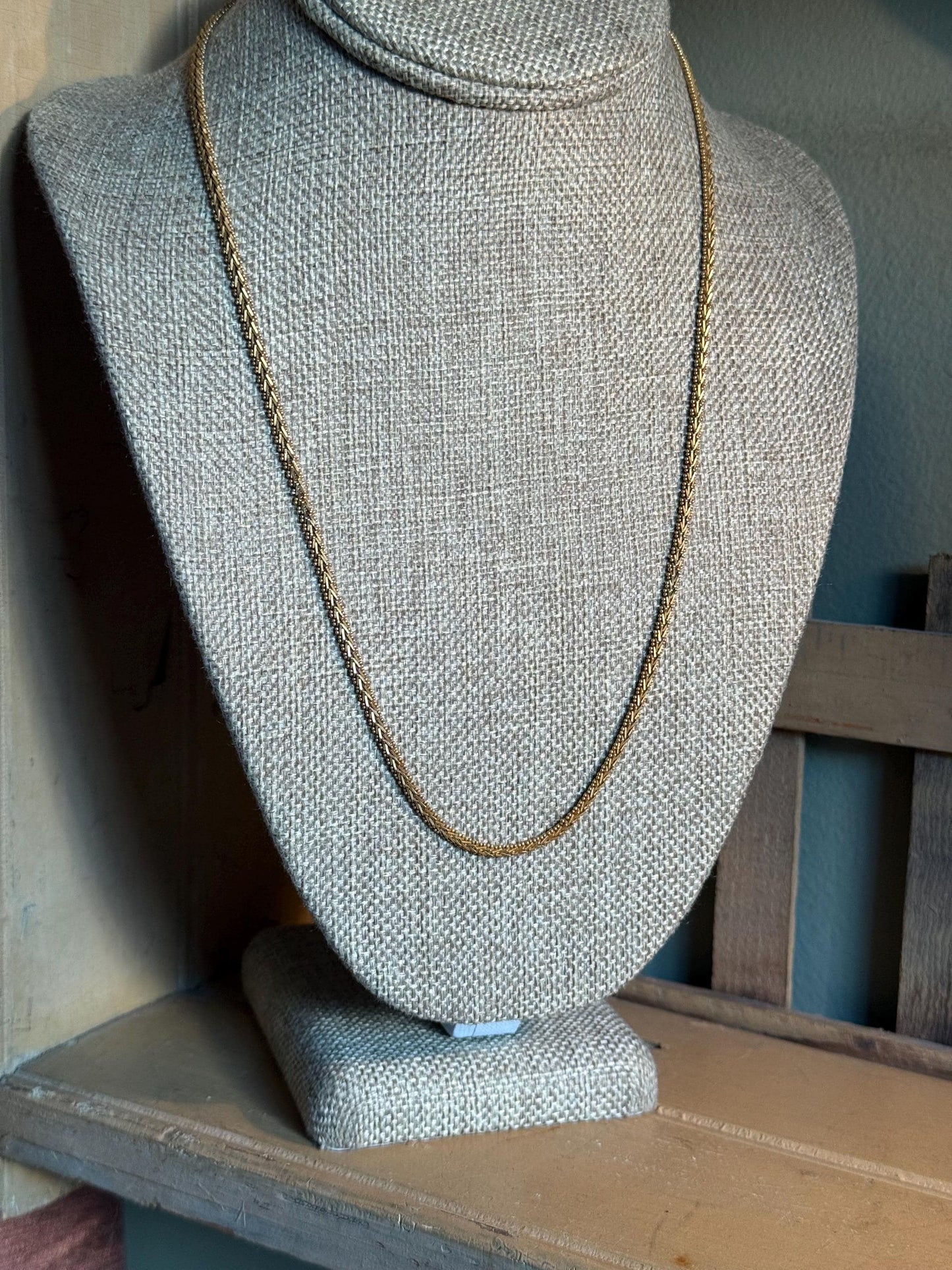 Vintage Heavy Hand Made Italian Chain 22" Length Box Clasp