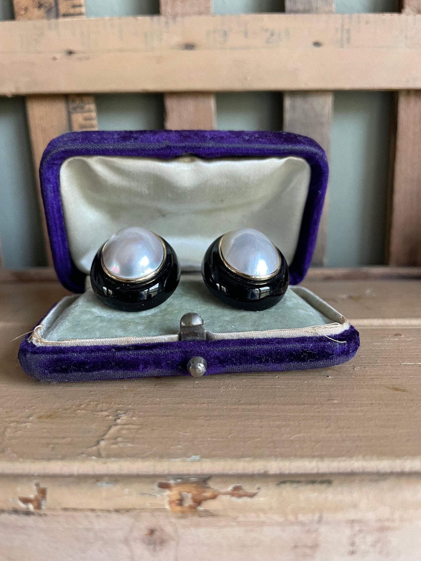 Vintage 14K Yellow Gold Onyx & Mabe Pearl Earrings Posts with Clip Backs