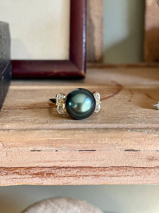 14K Yellow Gold 11mm Tahitian Pearl & Baguette Cut Diamond Ring
