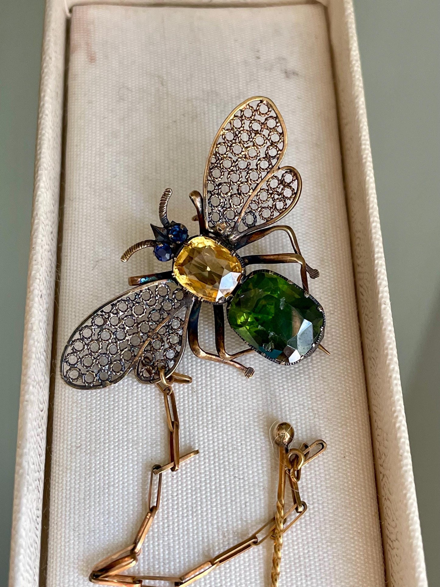 c1915 Edwardian 10K Yellow Gold Moth Butterfly Insect Brooch with Safety Pin