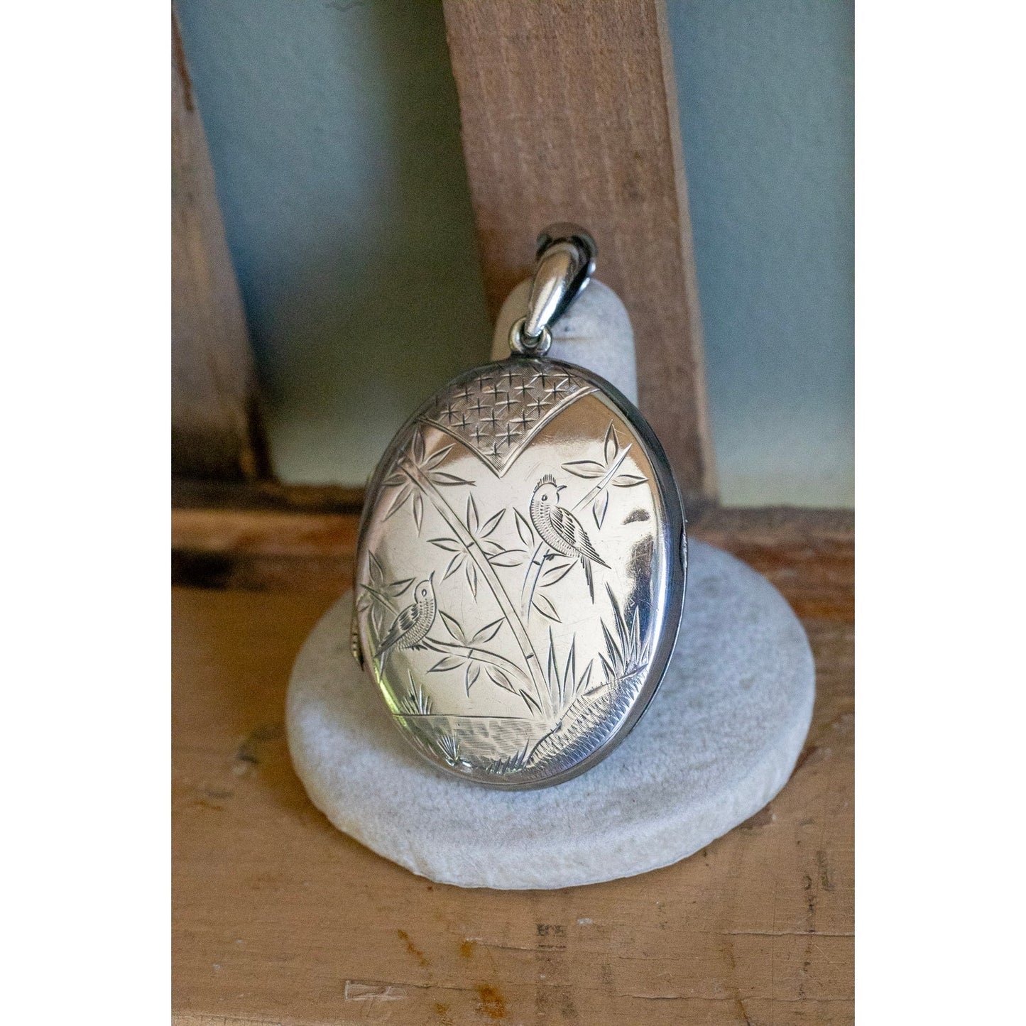 Antique Victorian Sterling Silver Aesthetic Period c1880 Large Locket