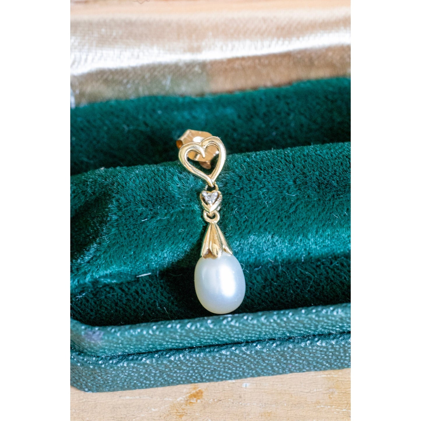 Vintage 14K Yellow Gold Diamond and Pearl Dangle Earrings
