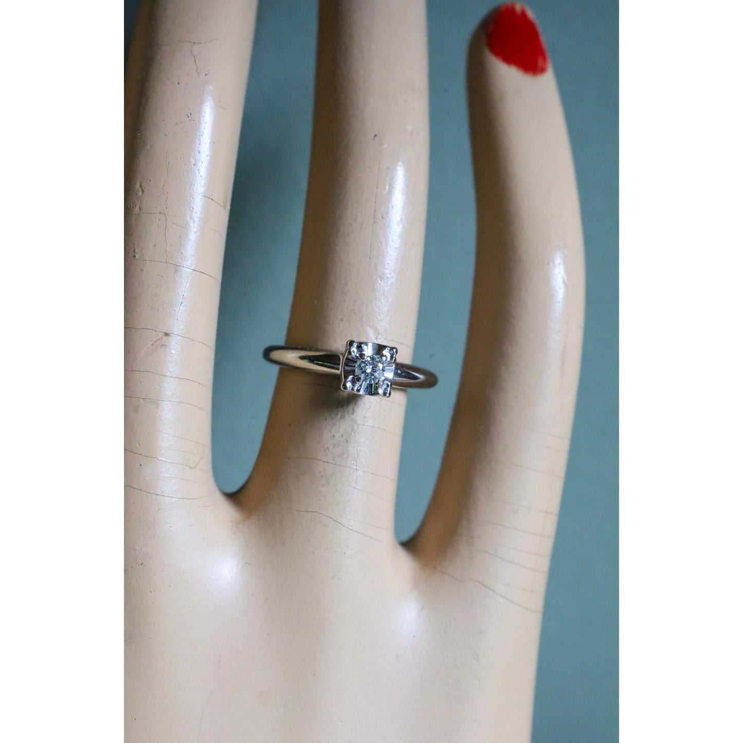 18K White Gold Miss Simplicity Diamond Ring Mid-Century