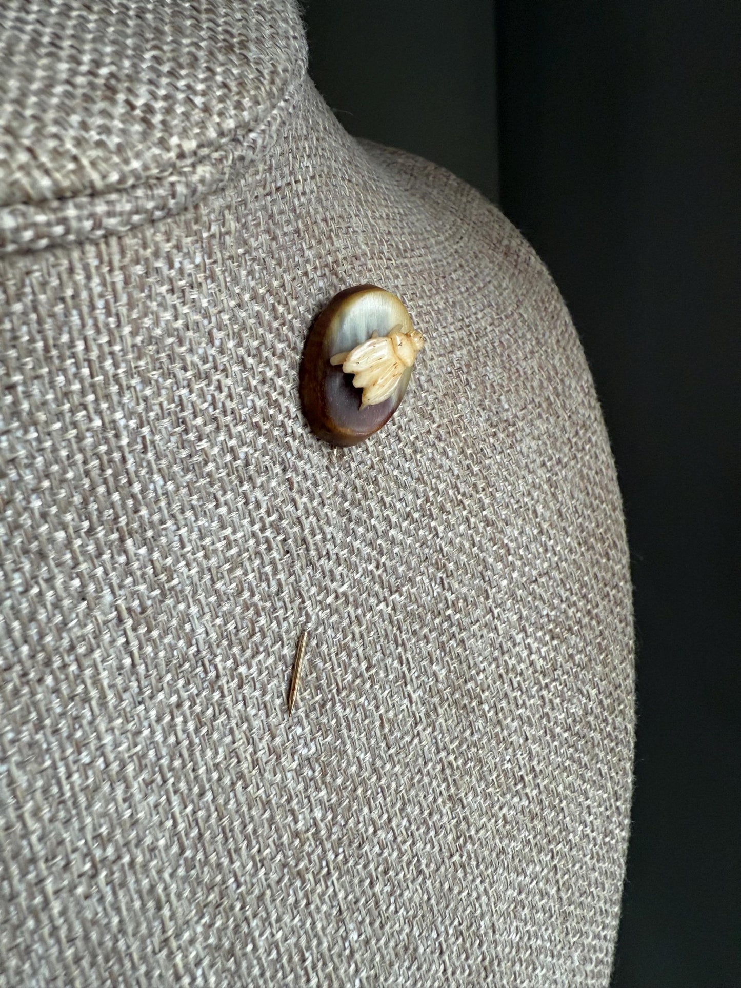 Interesting Antique Victorian Carved Antler Fly Insect Brooch Stickpin