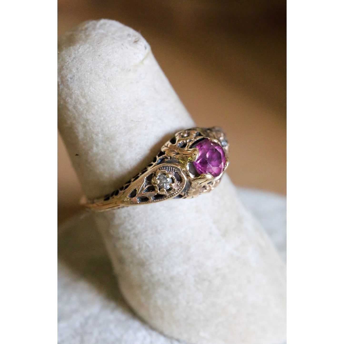 Vintage Art Deco Style 14K Yellow Gold Amethyst and Diamond Ring
