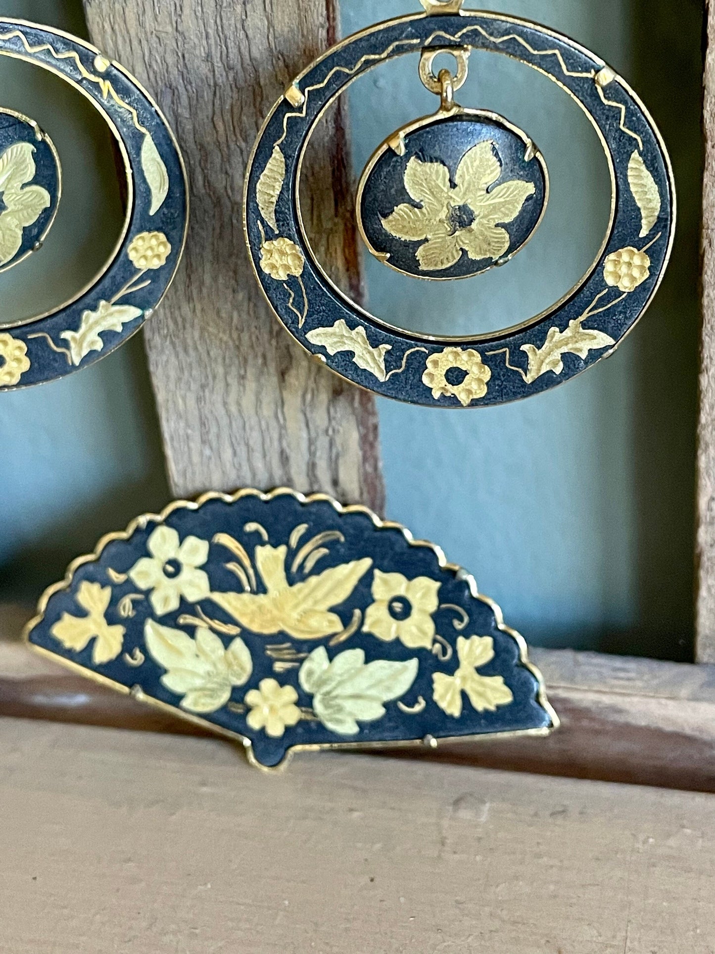 Vintage Damascene Style Fan Brooch with Dangle Earrings