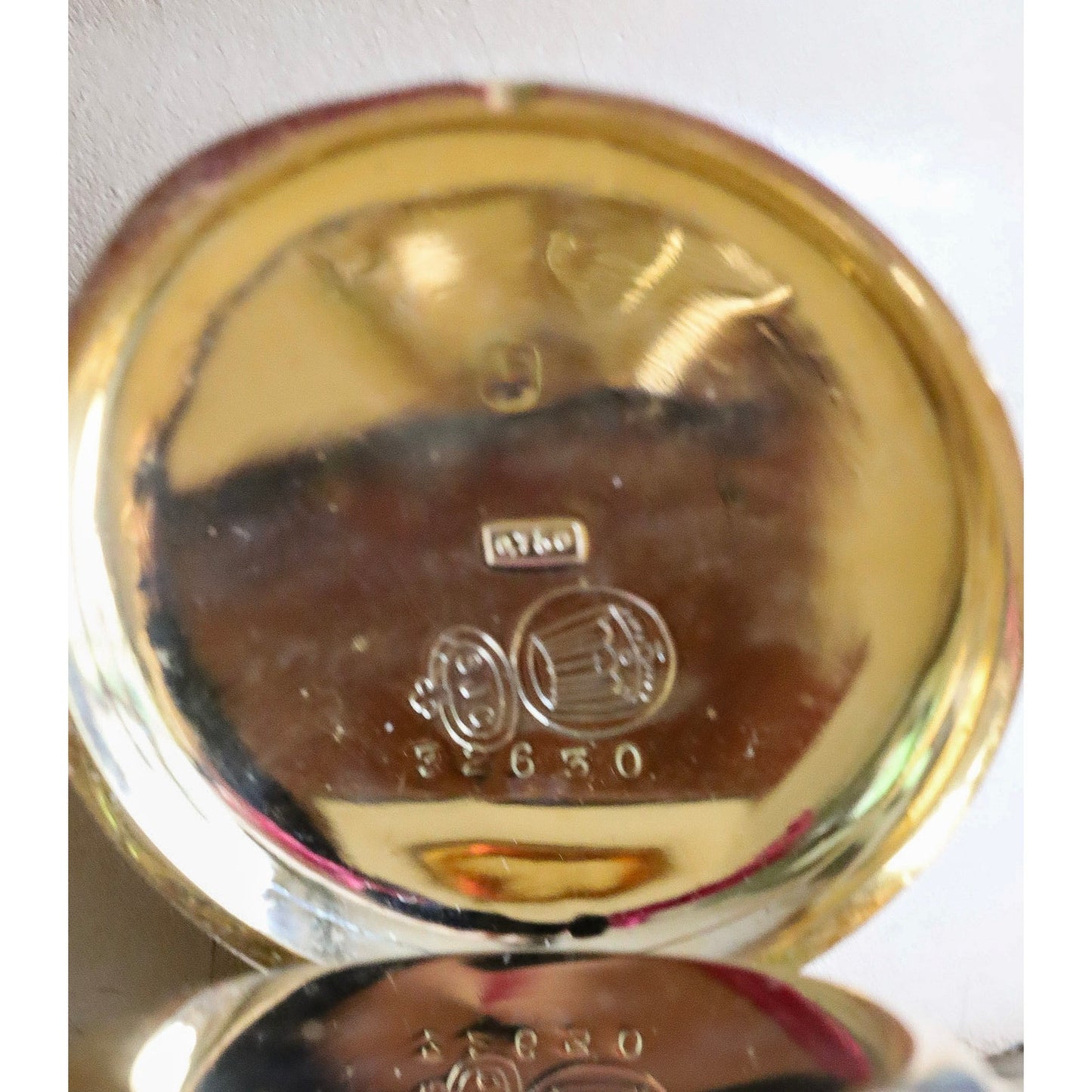 Gorgeous Antique 18K Solid Gold Case Working Closed Face Pocket Watch
