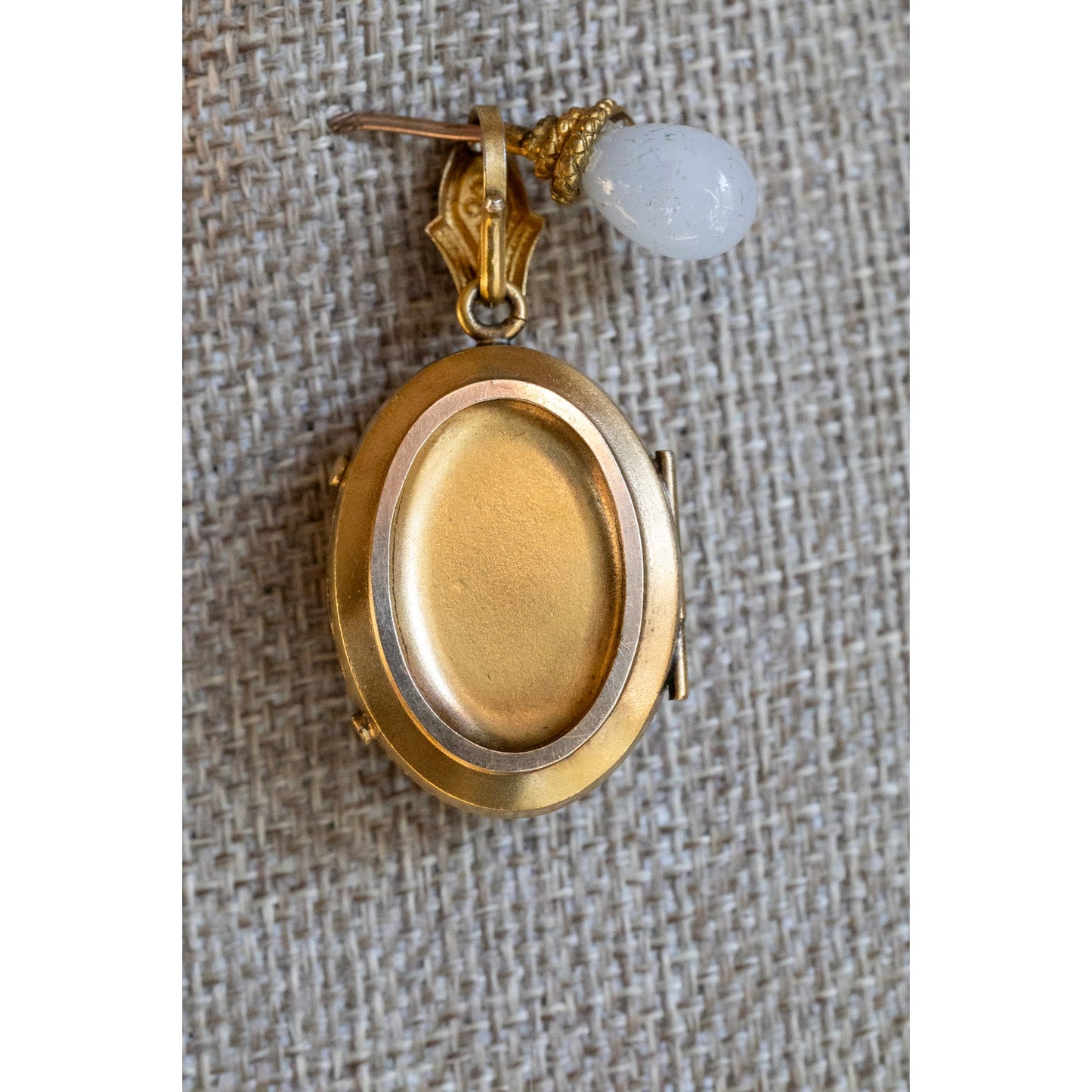 A Dramatic Entruscan Style c1880's Victorian Gold Filed Locket
